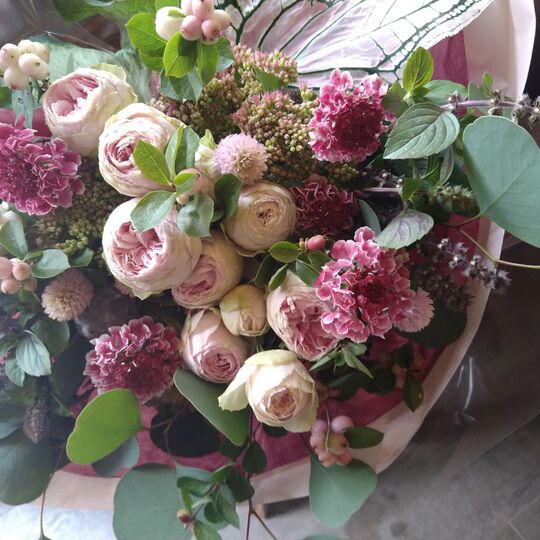 丸いお花のブーケ